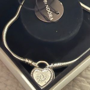 Pandora 7 1/4 inch